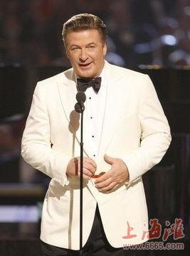 娱乐明星从政,娱乐明星跨界从政的华丽转身