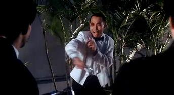 搞笑香港老电影大全,盘点搞笑香港老电影经典瞬间  第3张